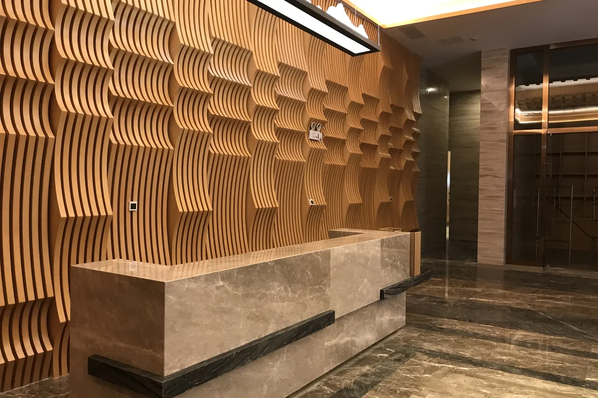 贵州六盘水上善酒店 · 接待台与立体背景墙
